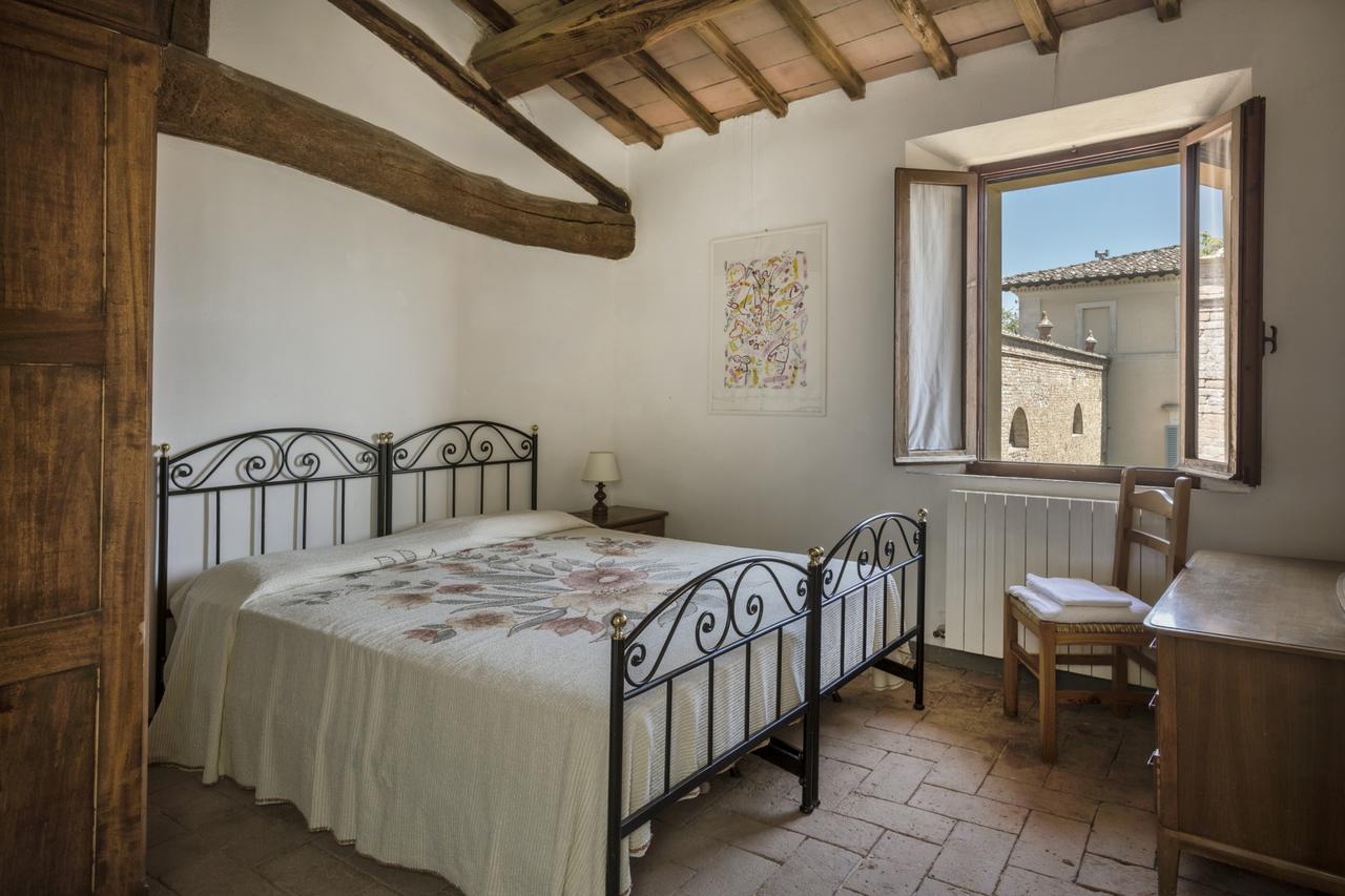 Borgo Villa Certano - Case Vacanza In Toscana Siena Exterior foto