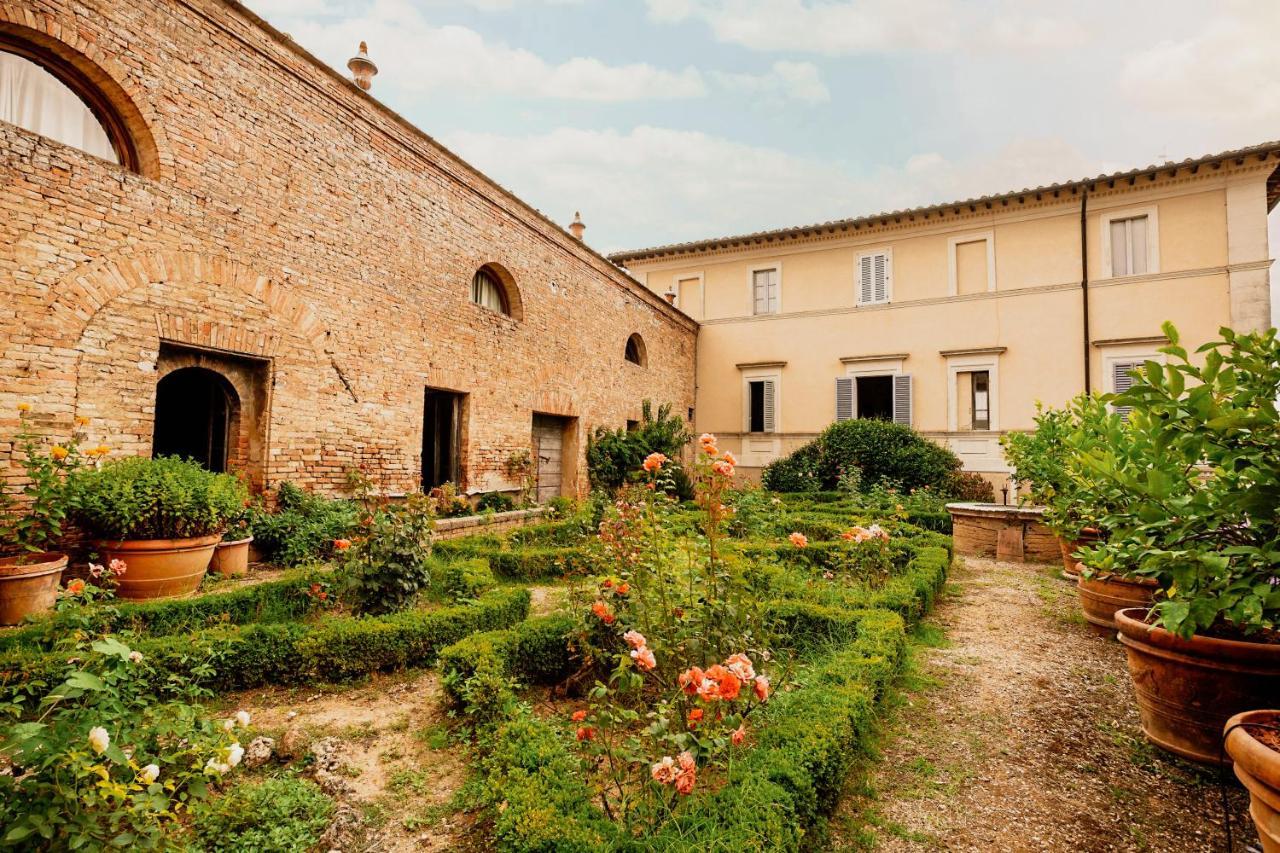 Borgo Villa Certano - Case Vacanza In Toscana Siena Exterior foto